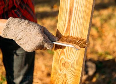 Браширование древесины: подбор щёток и инструмента, обработка дерева своими руками